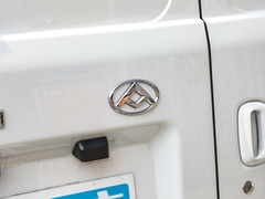 2023款 EV80 PRO 长轴中顶 