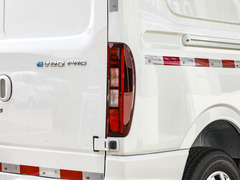 2023款 EV80 PRO 长轴中顶 