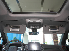 2023款 轻混 650T RS Twin-Clutch四驱 擎版