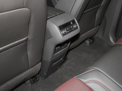 2023款 轻混 650T RS Twin-Clutch四驱 擎版
