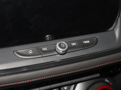 2023款 轻混 650T RS Twin-Clutch四驱 擎版