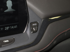 2023款 轻混 650T RS Twin-Clutch四驱 擎版