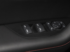 2023款 轻混 650T RS Twin-Clutch四驱 擎版