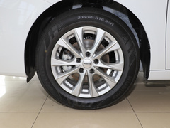 2023款 1.5L 手动优越版