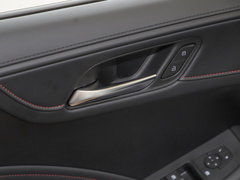 2023款 1.5L 手动优越版