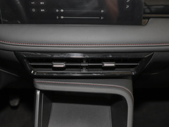 2023款 1.5L 手动优越版