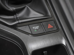 2023款 1.5L 手动优越版