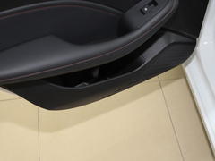 2023款 1.5L 手动优越版
