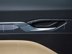 2024款 冠军版 1.5TD-DHT Pro 100KM 卓越型