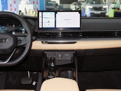 2024款 冠军版 1.5TD-DHT Pro 100KM 卓越型