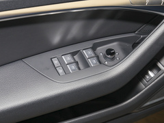 2025款 45 TFSI 臻选型