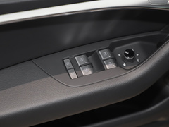 2025款 45 TFSI 臻选型
