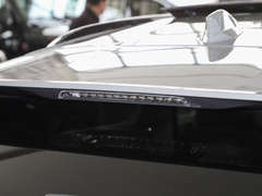 2023款 1.6T 里沃利CROSS版