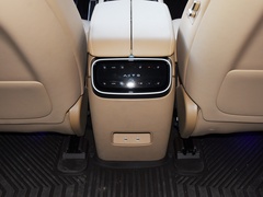 2024款 1.5T 智驾四驱Max版 5座