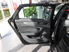 2024款 40 TFSI 豪华动感型