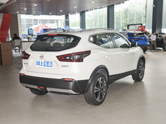 2023款 经典 2.0L XV Prem. CVT智享版
