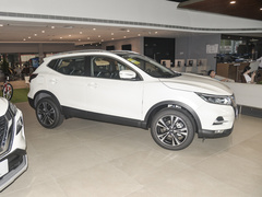 2023款 经典 2.0L XV Prem. CVT智享版