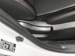 2023款 经典 2.0L XV Prem. CVT智享版