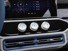2023款 200km 豪華版