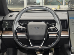 2024款 增程 1060 Lite版