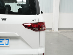 2023款 2.0L 自动长轴创享型 7座