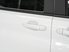 2023款 2.0L 自动长轴创享型 9座