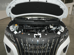 2023款 2.0L 自动长轴创享型 9座