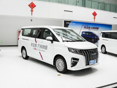 2023款 2.0L 自动长轴商务型 7座