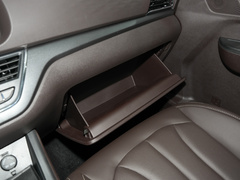 2023款 2.0L 自动长轴商务型 7座