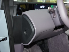 2023款 650 四驱性能版