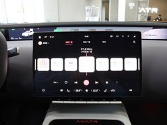 2023款 650 四驱性能版