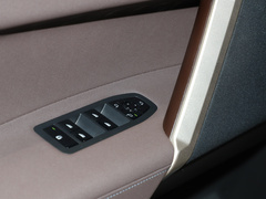 2023款 改款 xDrive40