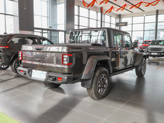 2023款 3.6L Overland 