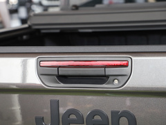 2023款 3.6L Overland 