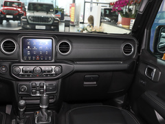 2023款 3.6L Overland 