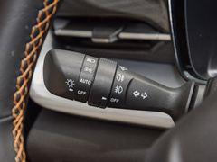 2023款  1.9T自动四驱柴油V-CROSS引领型RZ4E