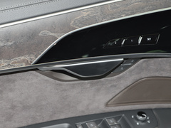 2024款 A8L 45 TFSI quattro 豪华型