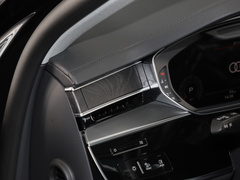 2024款 A8L 45 TFSI quattro 豪华型