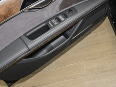 2024款 A8L 50 TFSI quattro 尊享型