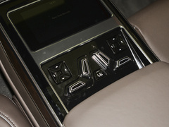 2024款 A8L 50 TFSI quattro 尊享型