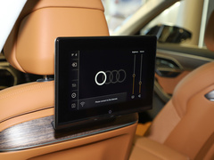 2024款 A8L 55 TFSI quattro 旗舰型