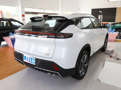 2023款 1.5T 豪华版