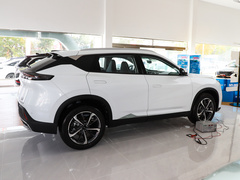 2023款 1.5T 豪华版