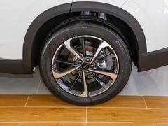 2023款 1.5T 豪华版