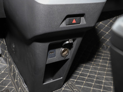 2023款 401 Lite