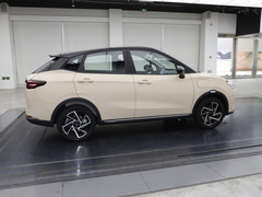 2023款 318 Lite