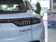 2023款 412km Pro