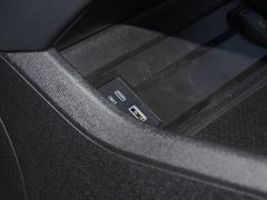 2023款 512km Air版
