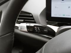 2023款 512km Air版