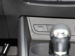 2024款 35 TFSI 豪华动感型